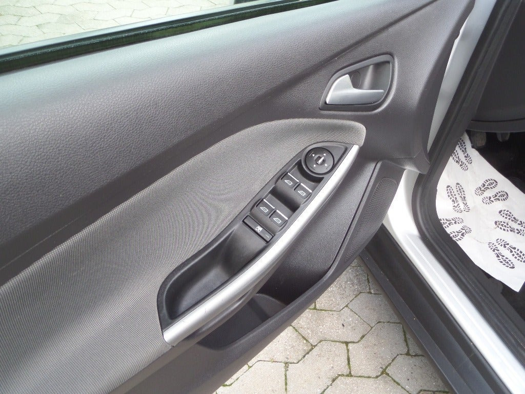 undefined Ford Focus fra 2011