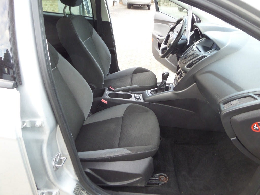 undefined Ford Focus fra 2011