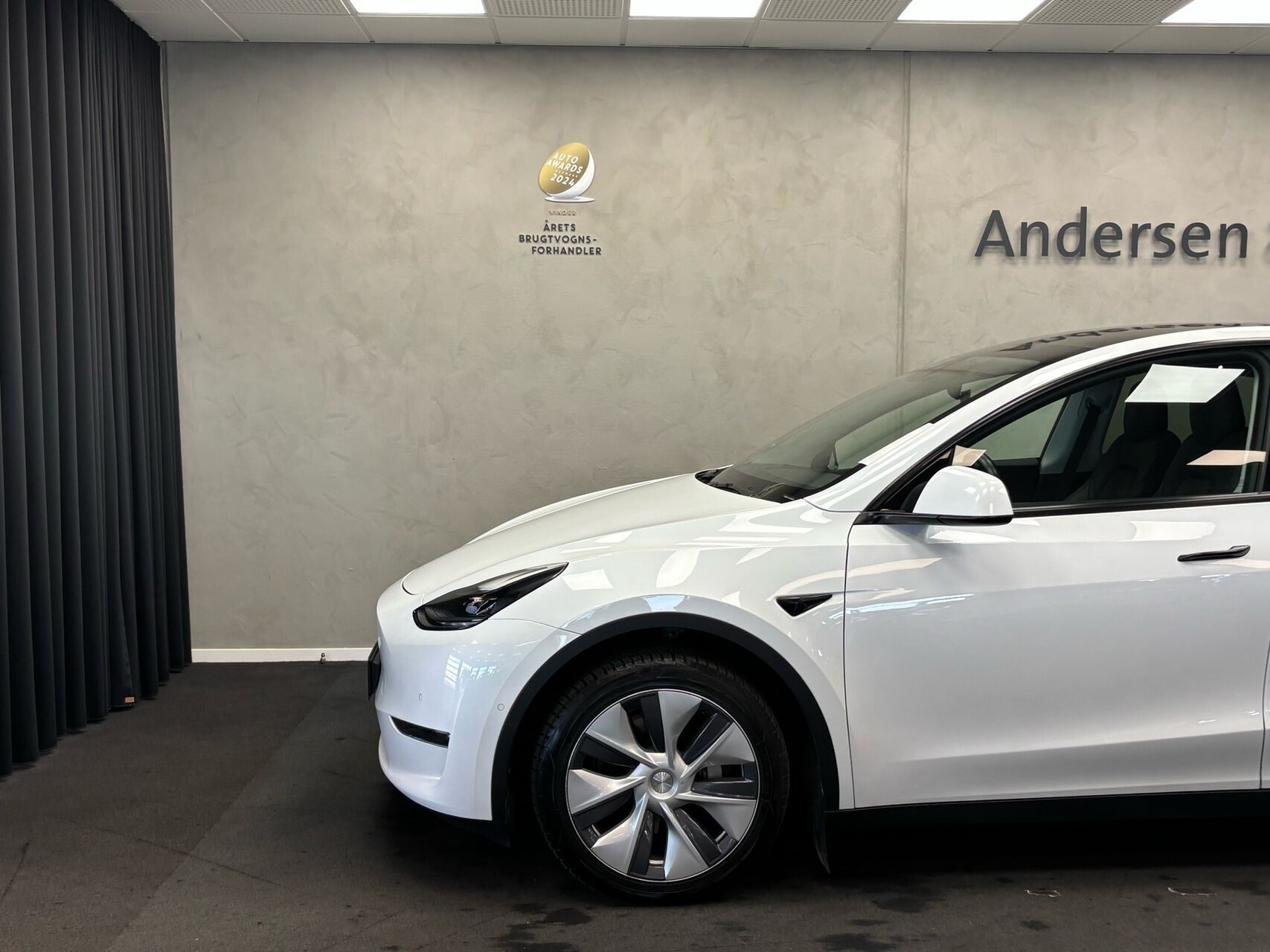 undefined Tesla Model Y fra 2021