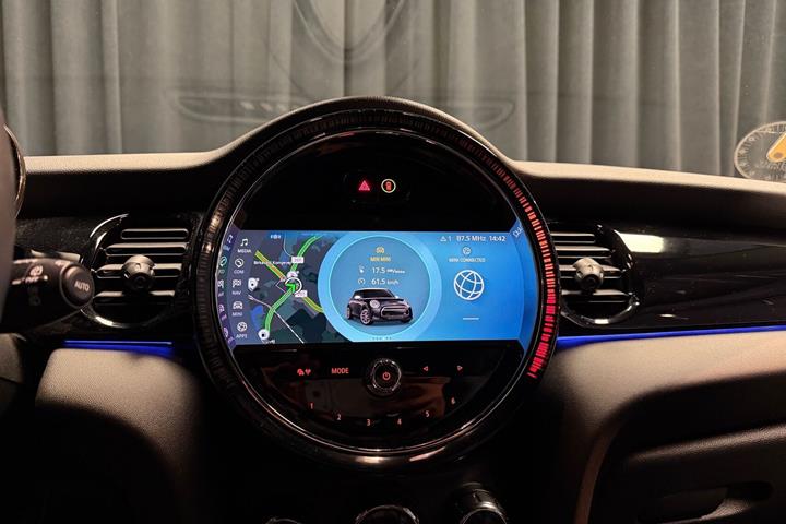 Grå Mini Cooper fra 2023