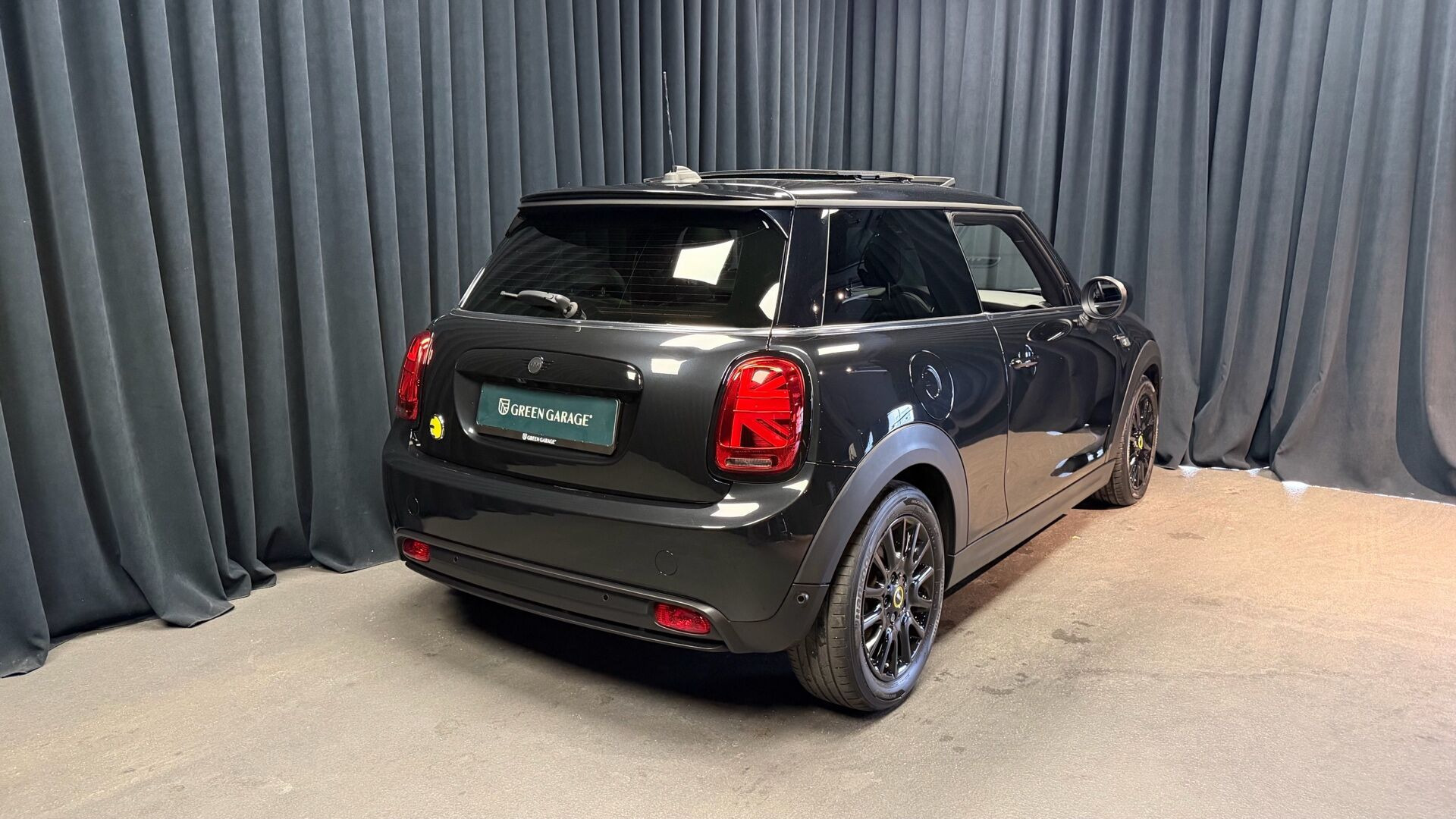 Sort Mini Cooper fra 2023