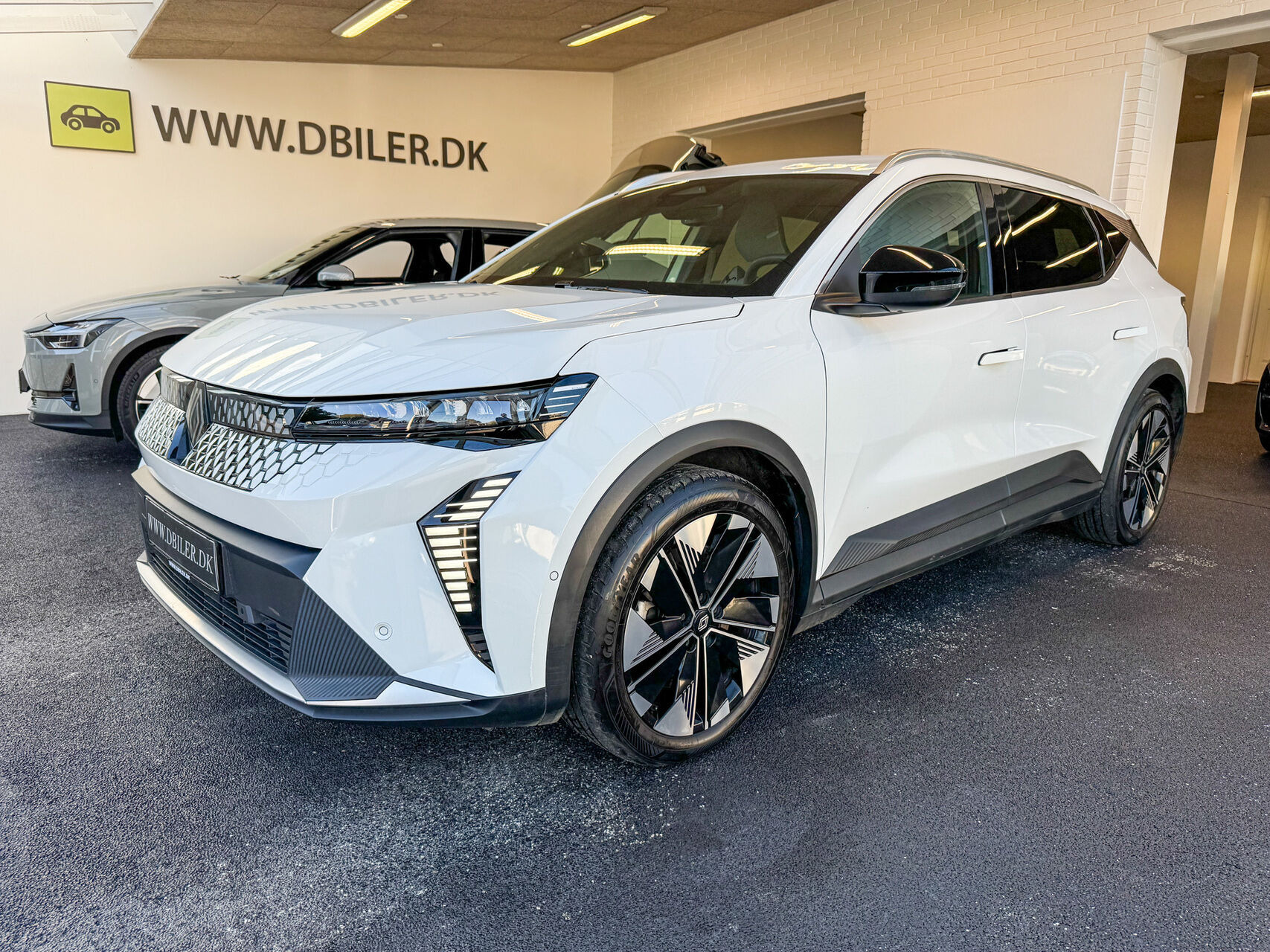 Renault Scénic E-TECH Techno 220HK Aut.