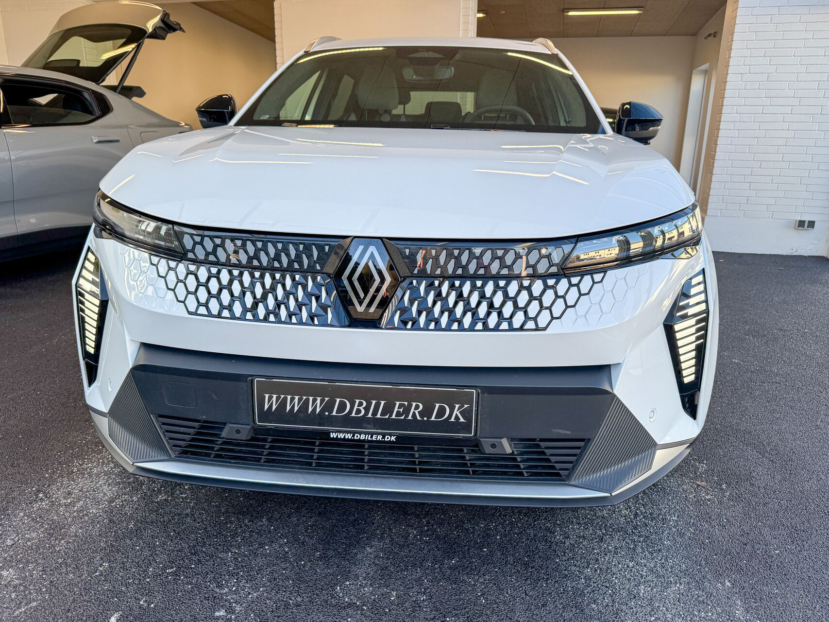Hvid Renault Scénic fra 2026