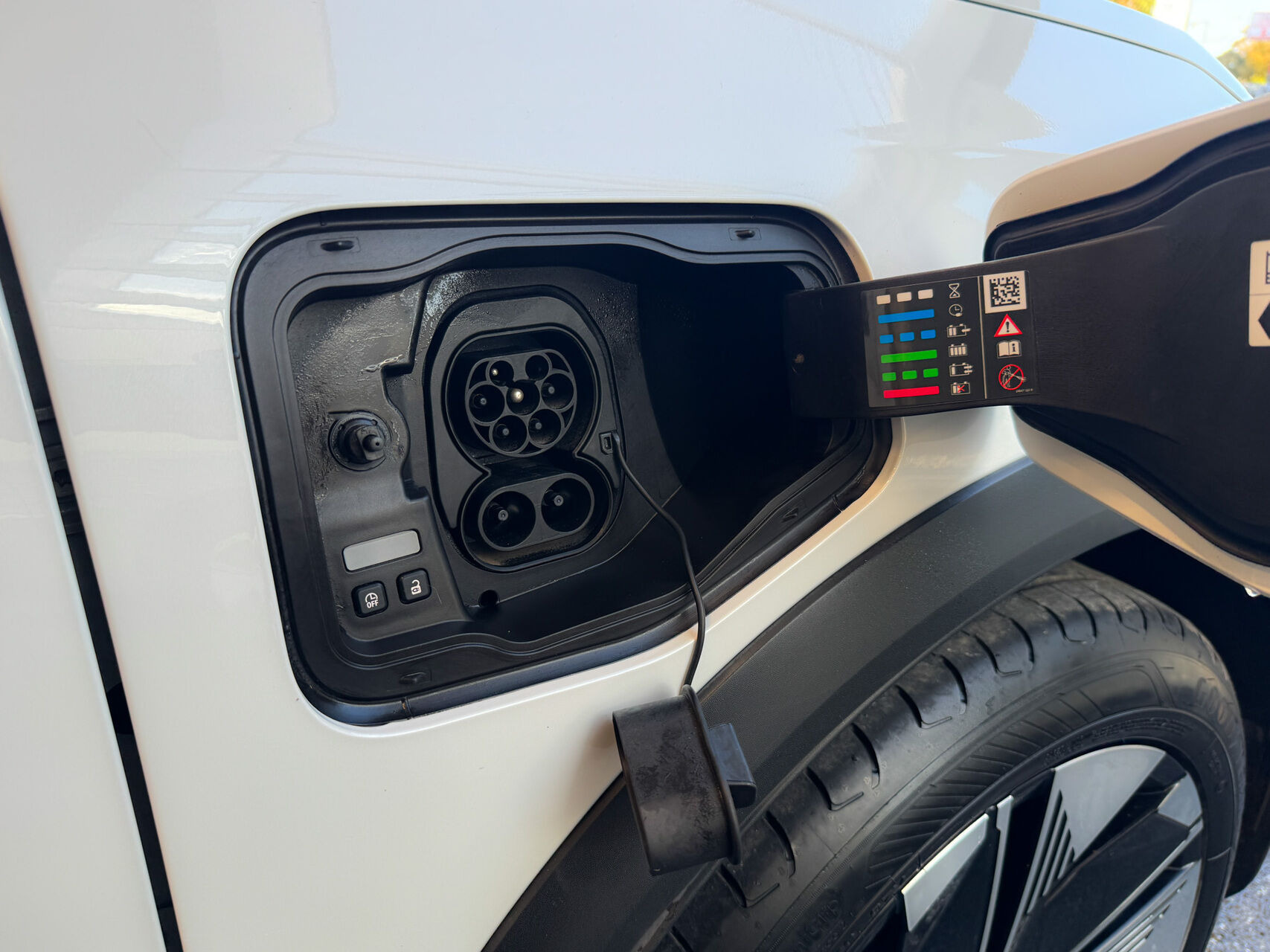 Hvid Renault Scénic fra 2026