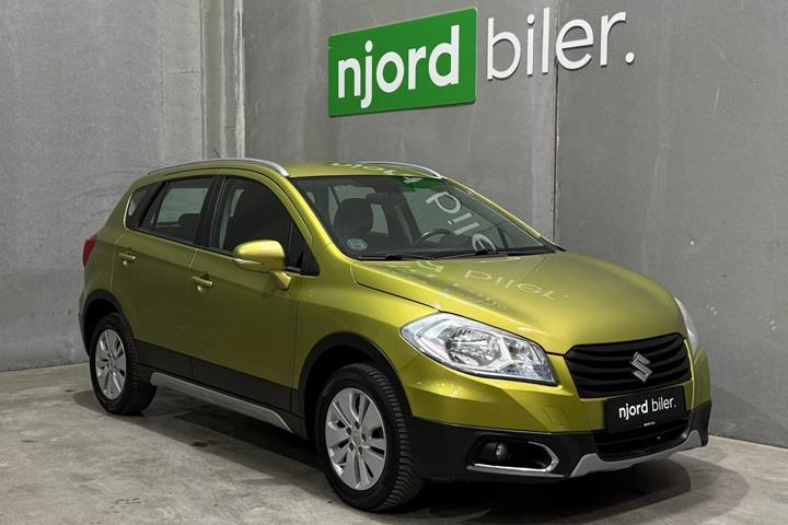 undefined Suzuki S-Cross fra 2013