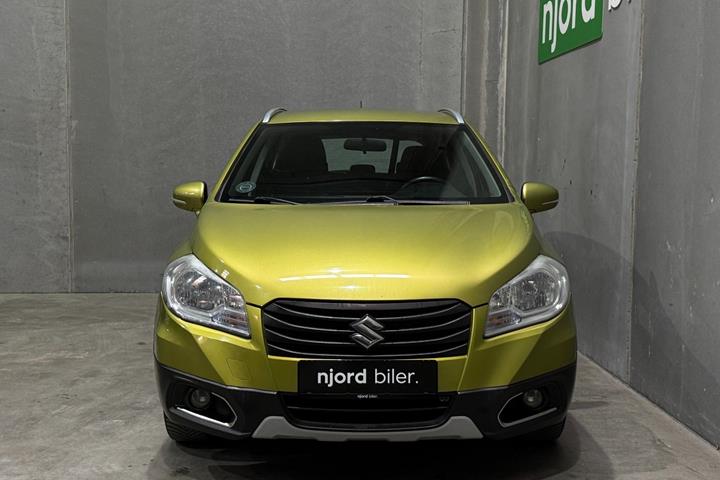 undefined Suzuki S-Cross fra 2013