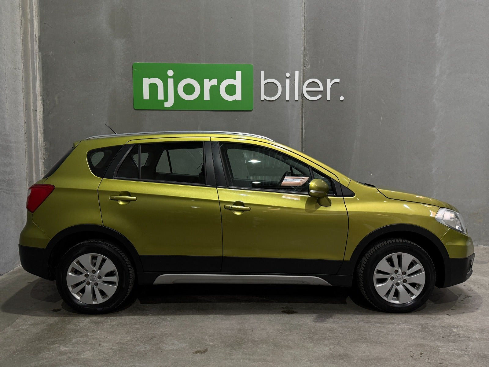 undefined Suzuki S-Cross fra 2013
