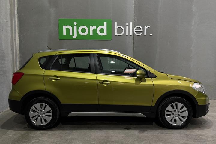 undefined Suzuki S-Cross fra 2013