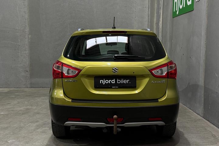 undefined Suzuki S-Cross fra 2013