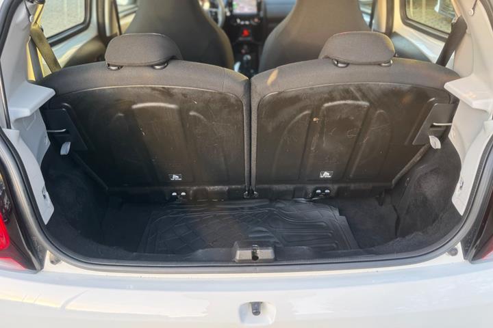 Hvid Citroën C1 fra 2020