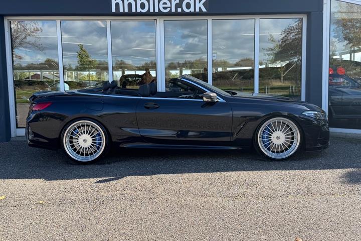 Sort BMW M850i fra 2019