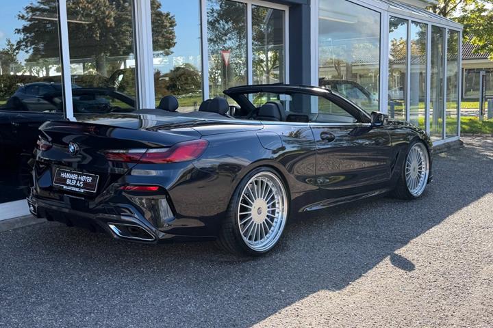 Sort BMW M850i fra 2019
