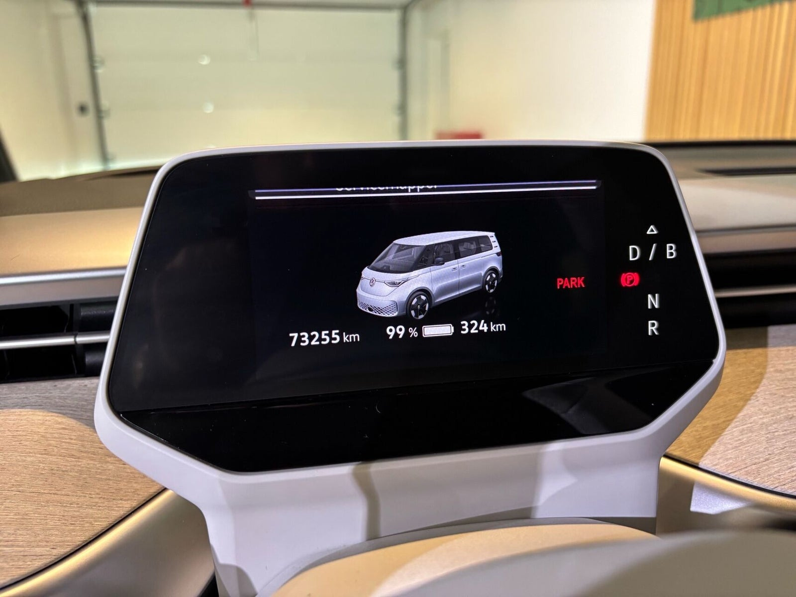 Grøn VW ID.Buzz fra 2023