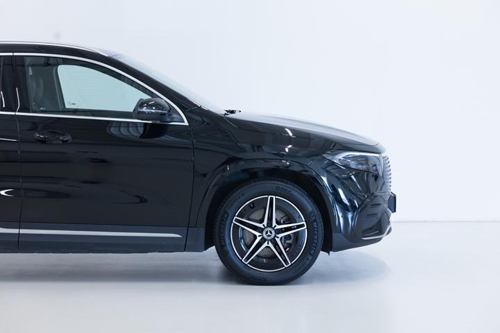 Sort Mercedes EQA250+ fra 2025