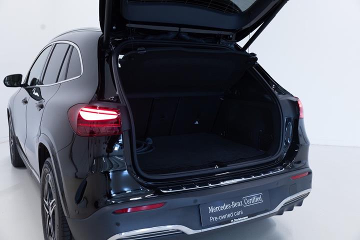 Sort Mercedes EQA250+ fra 2025