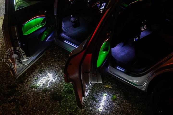 Grå Audi e-tron fra 2019