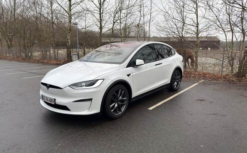 Tesla Model X Dual Motor