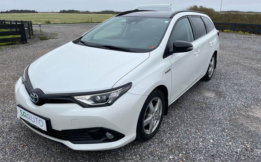 Toyota Auris 1,8 Touring Sports Hybrid Prestige 136HK Stc Aut.