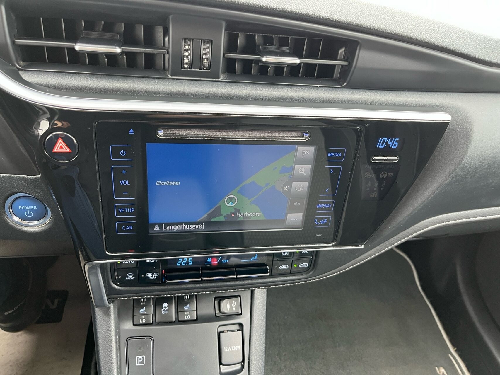 Hvid Toyota Auris fra 2018