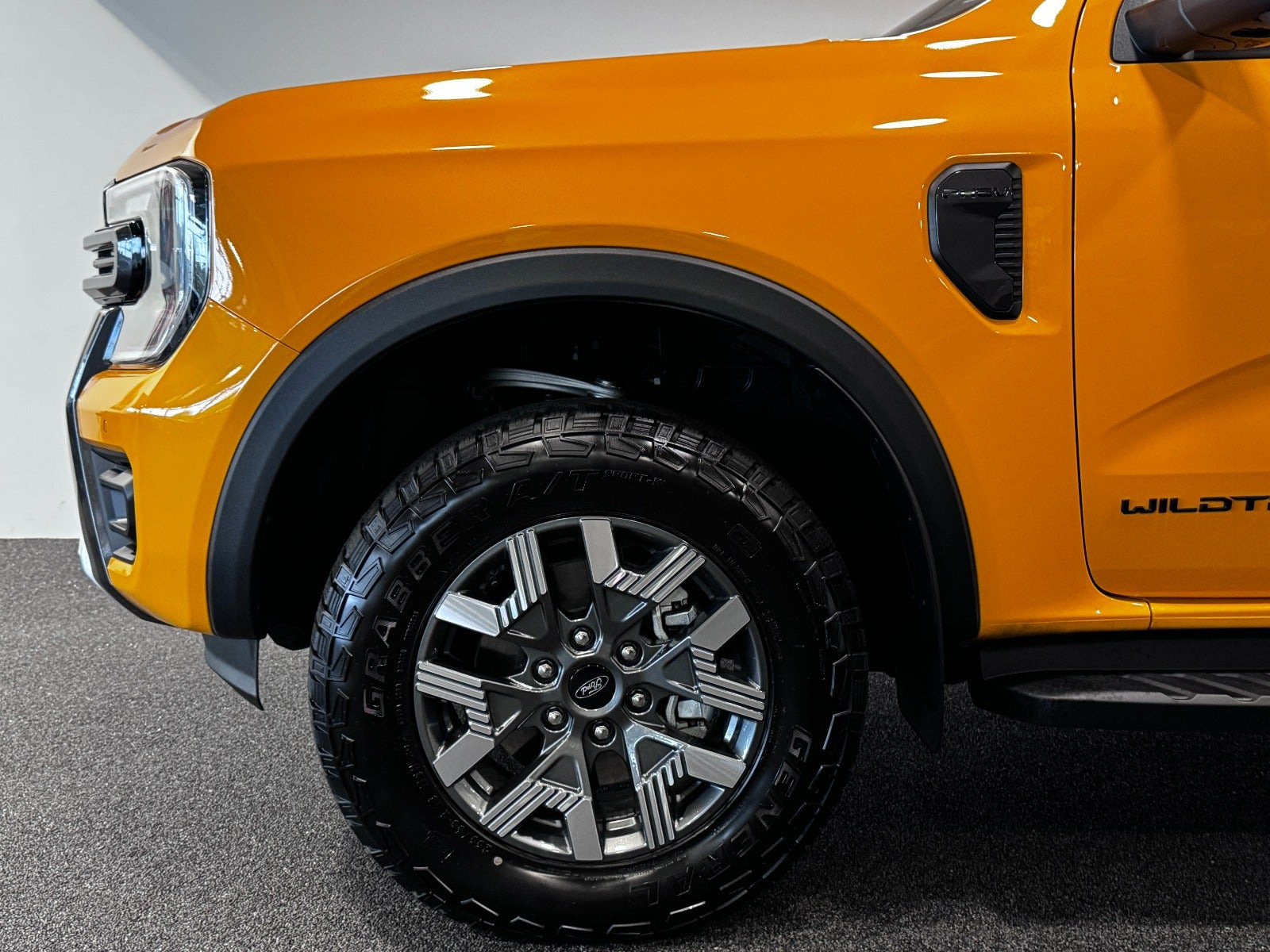 Orange Ford Ranger fra 2026