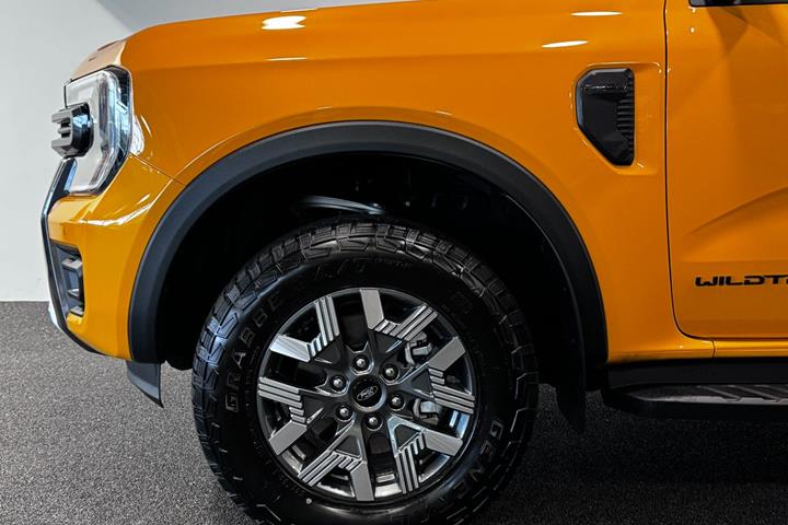 Orange Ford Ranger fra 2026