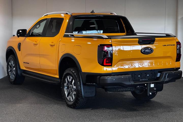 Orange Ford Ranger fra 2026