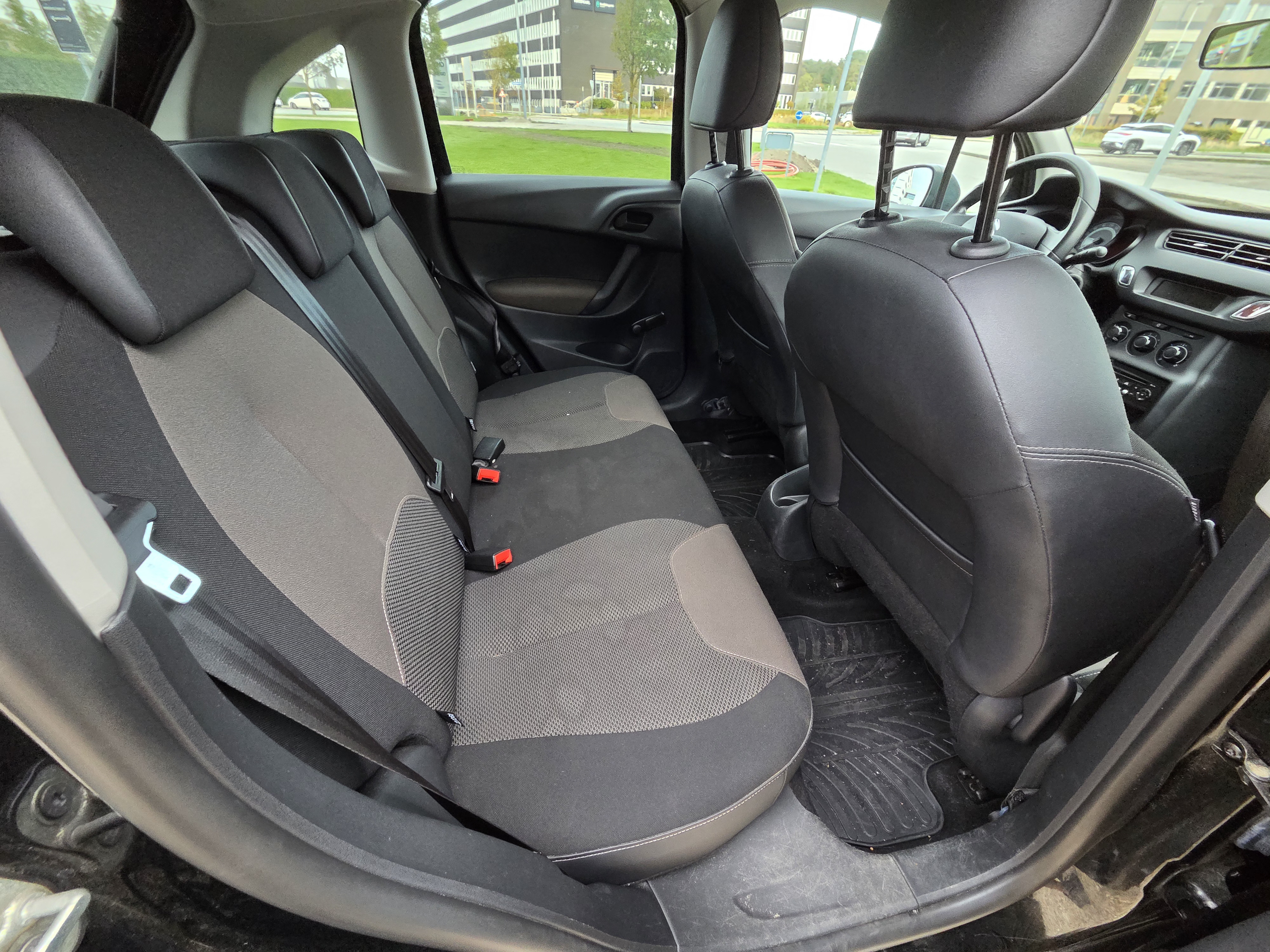 Sort Citroën C3 fra 2014
