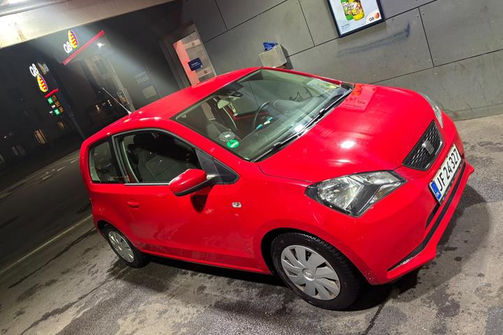 Rød Seat Mii fra 2012