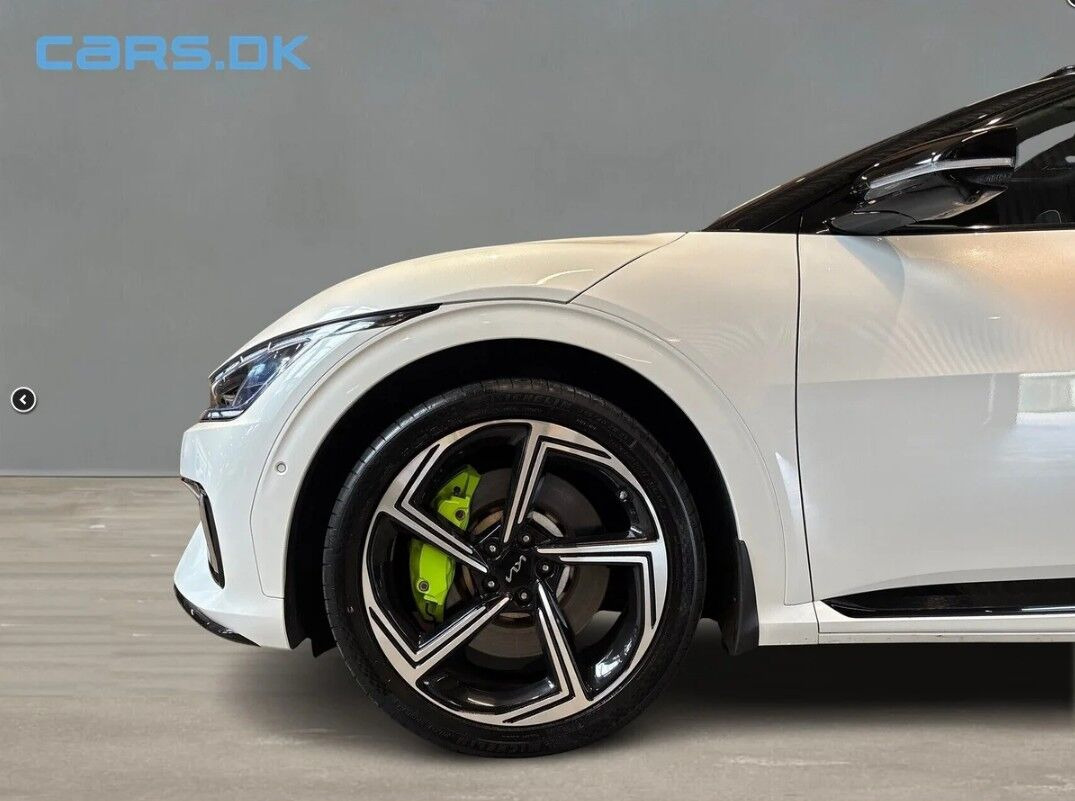 Hvid Kia EV6 fra 2024