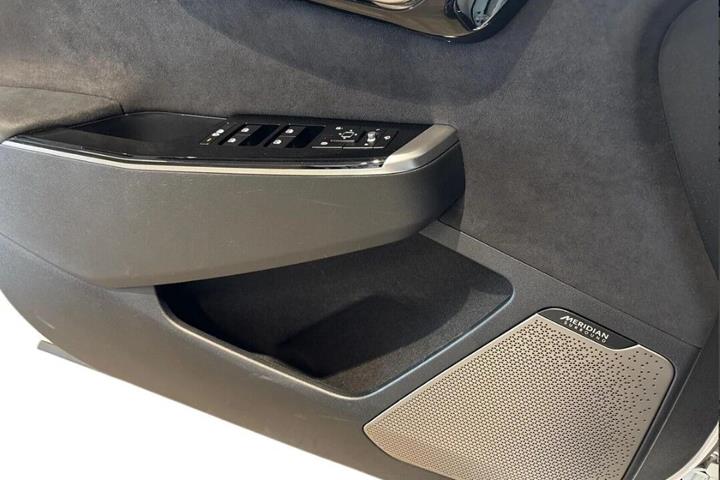 Hvid Kia EV6 fra 2024