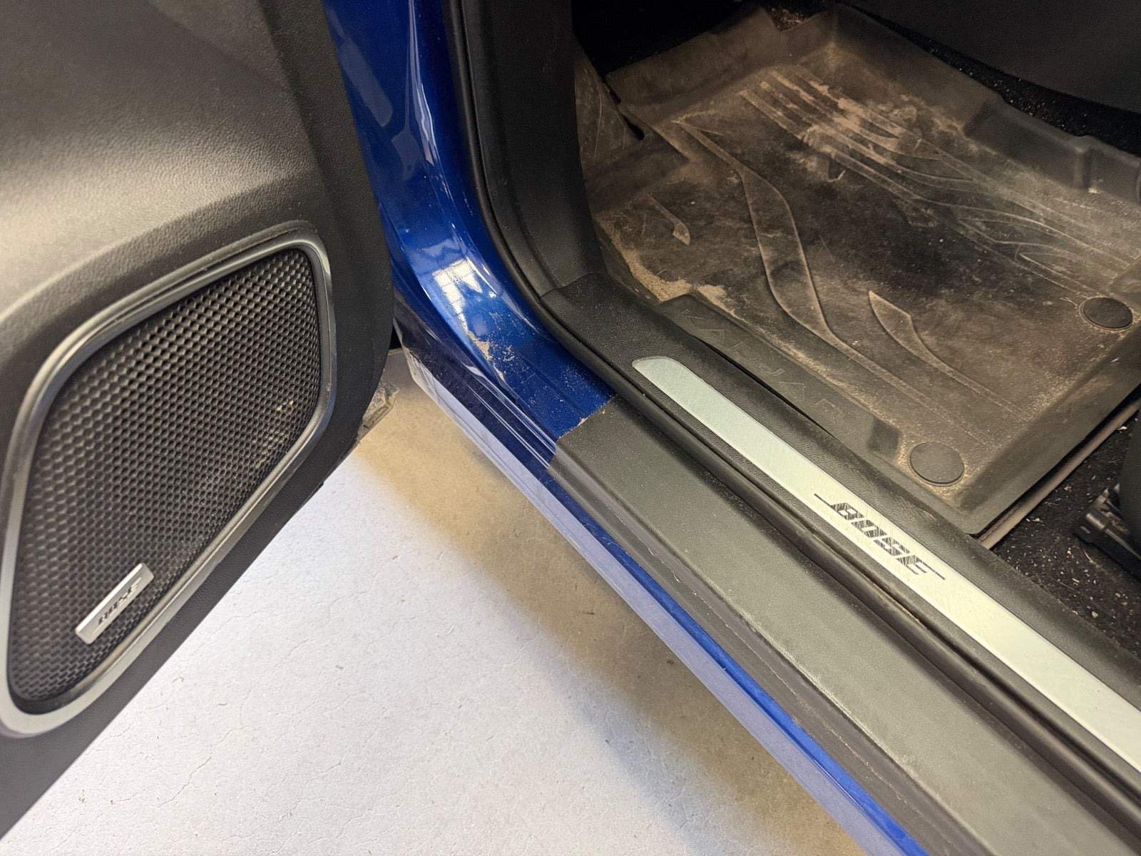 Blå Renault Kadjar fra 2019