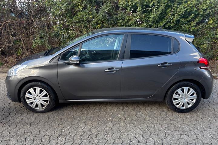 undefined Peugeot 208 fra 2019