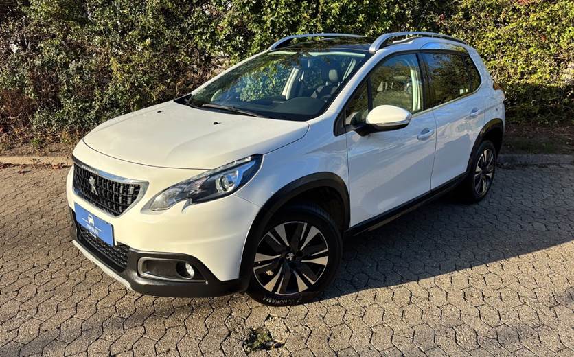 Peugeot 2008 1,2 e-THP 110 Allure Sky
