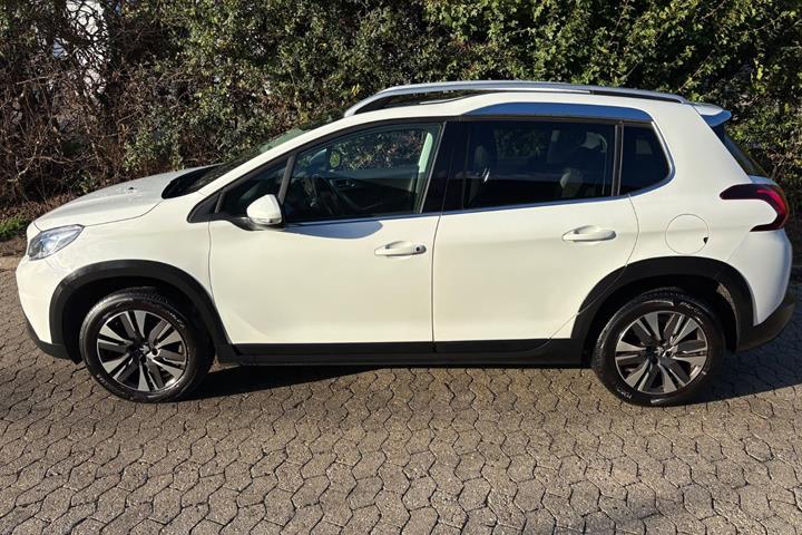 undefined Peugeot 2008 fra 2018