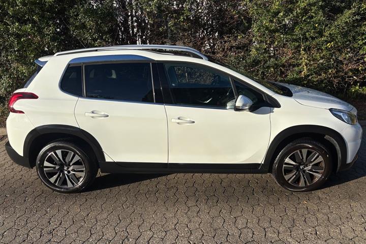undefined Peugeot 2008 fra 2018