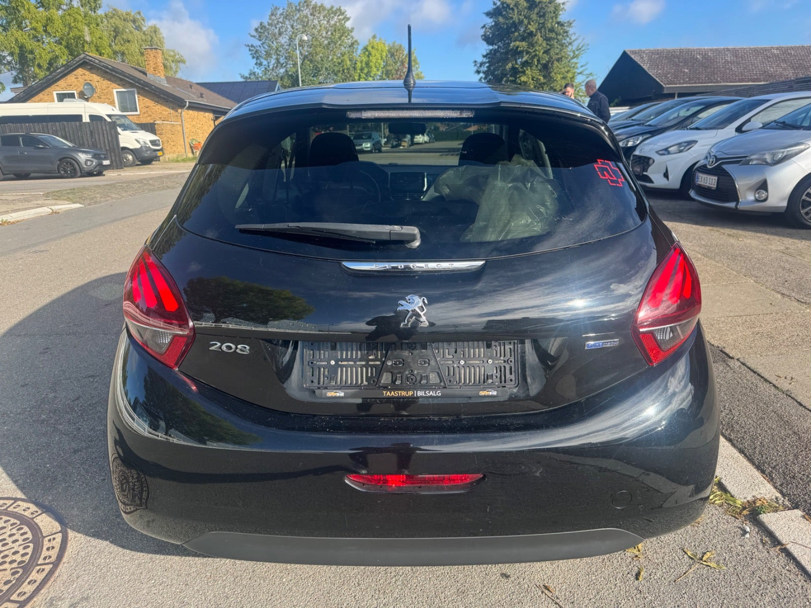 undefined Peugeot 208 fra 2016