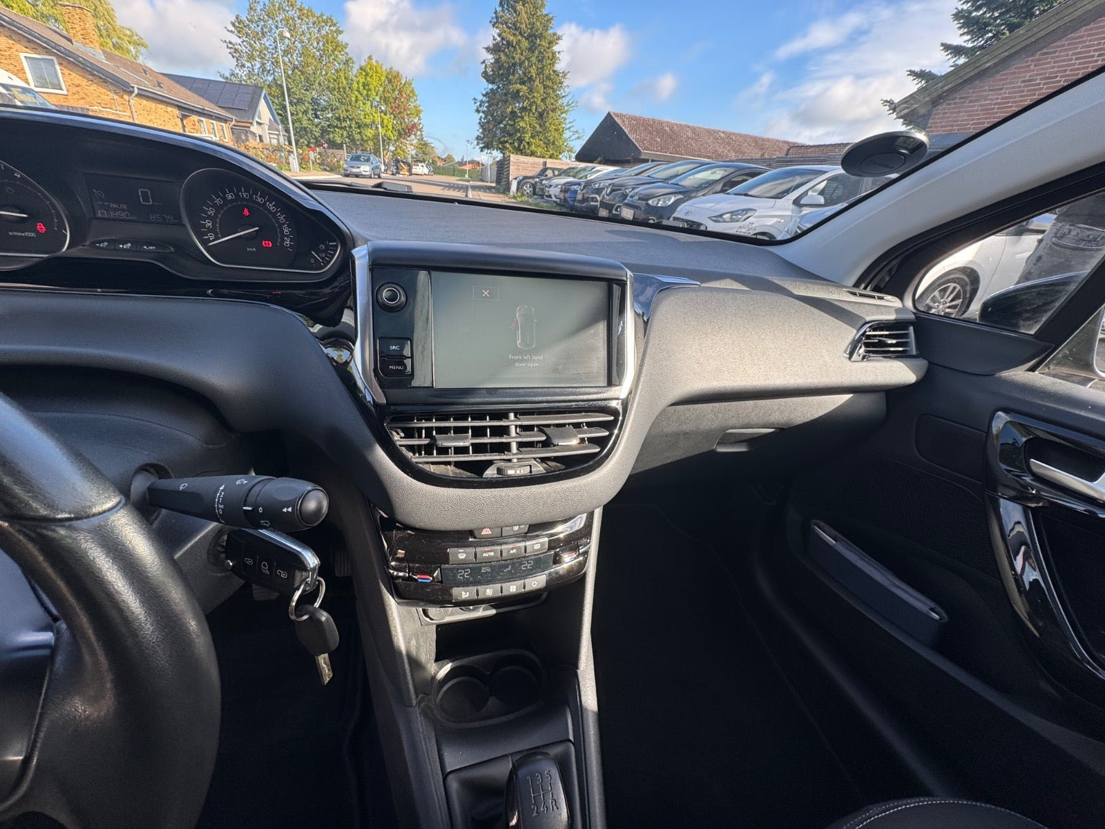 undefined Peugeot 208 fra 2016