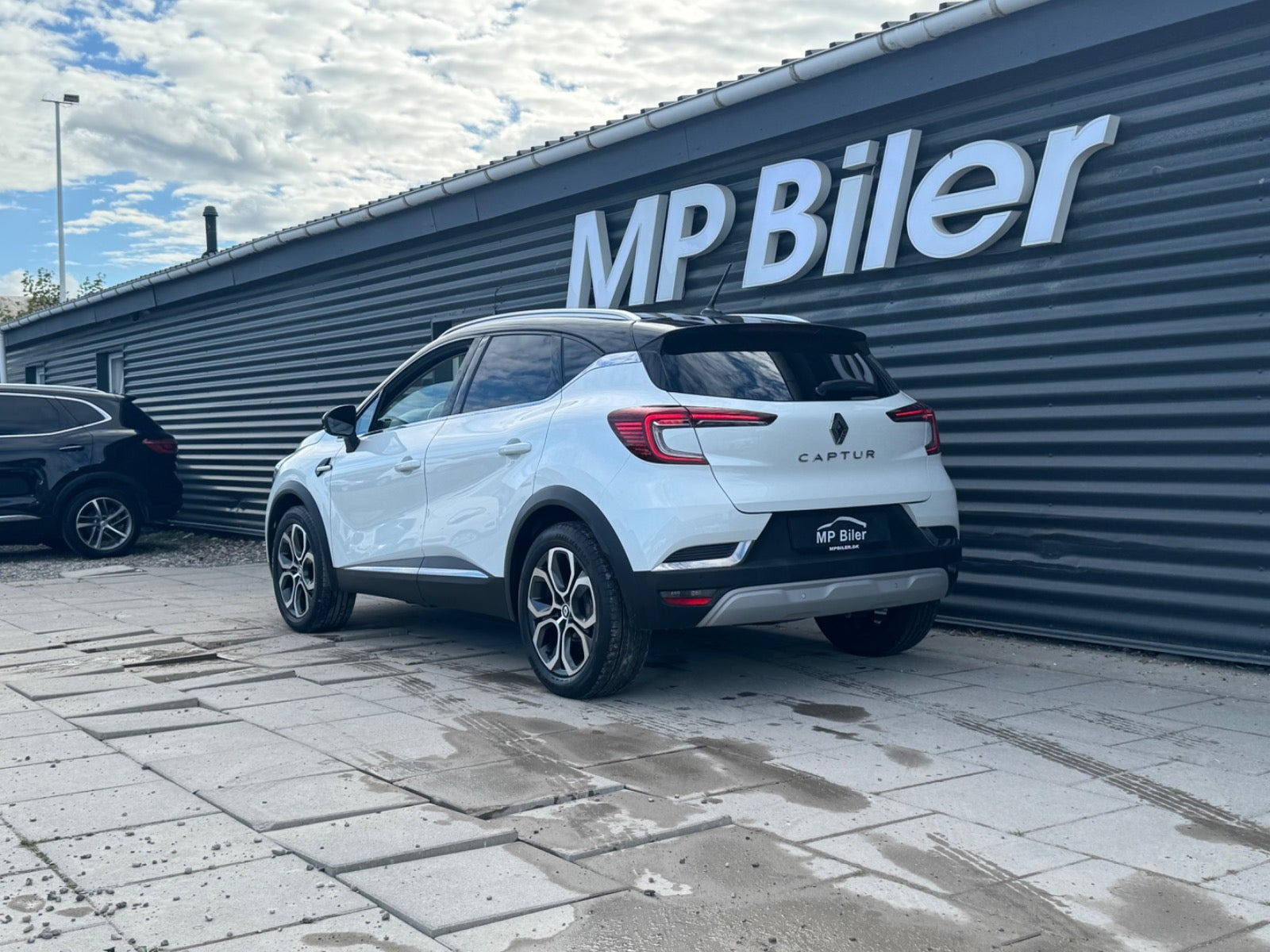 Hvid Renault Captur fra 2021
