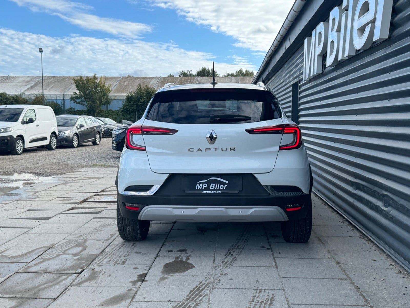 Hvid Renault Captur fra 2021