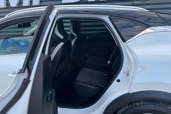 Hvid Renault Captur fra 2021