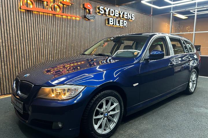 undefined BMW 325i fra 2011