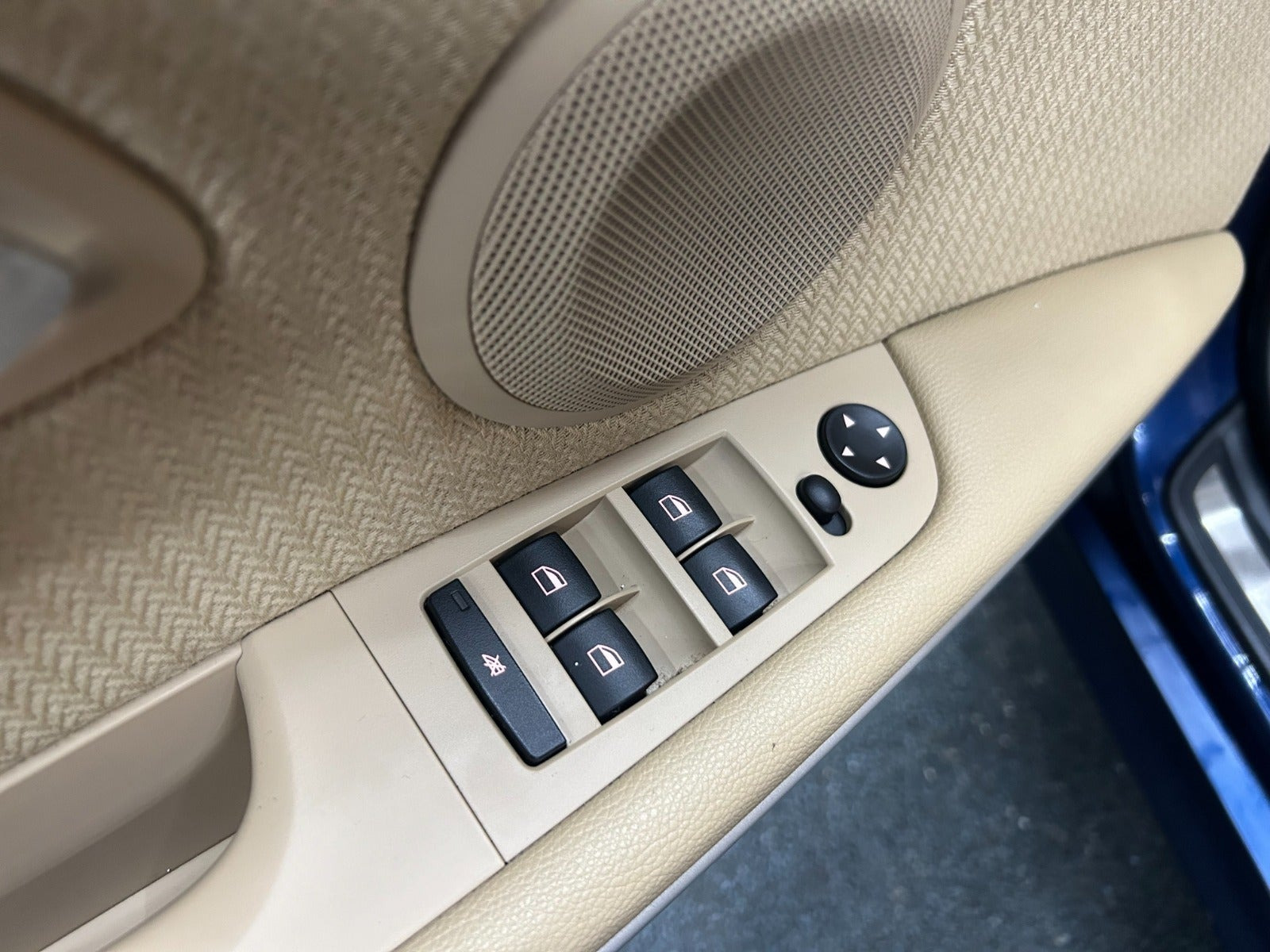 undefined BMW 325i fra 2011
