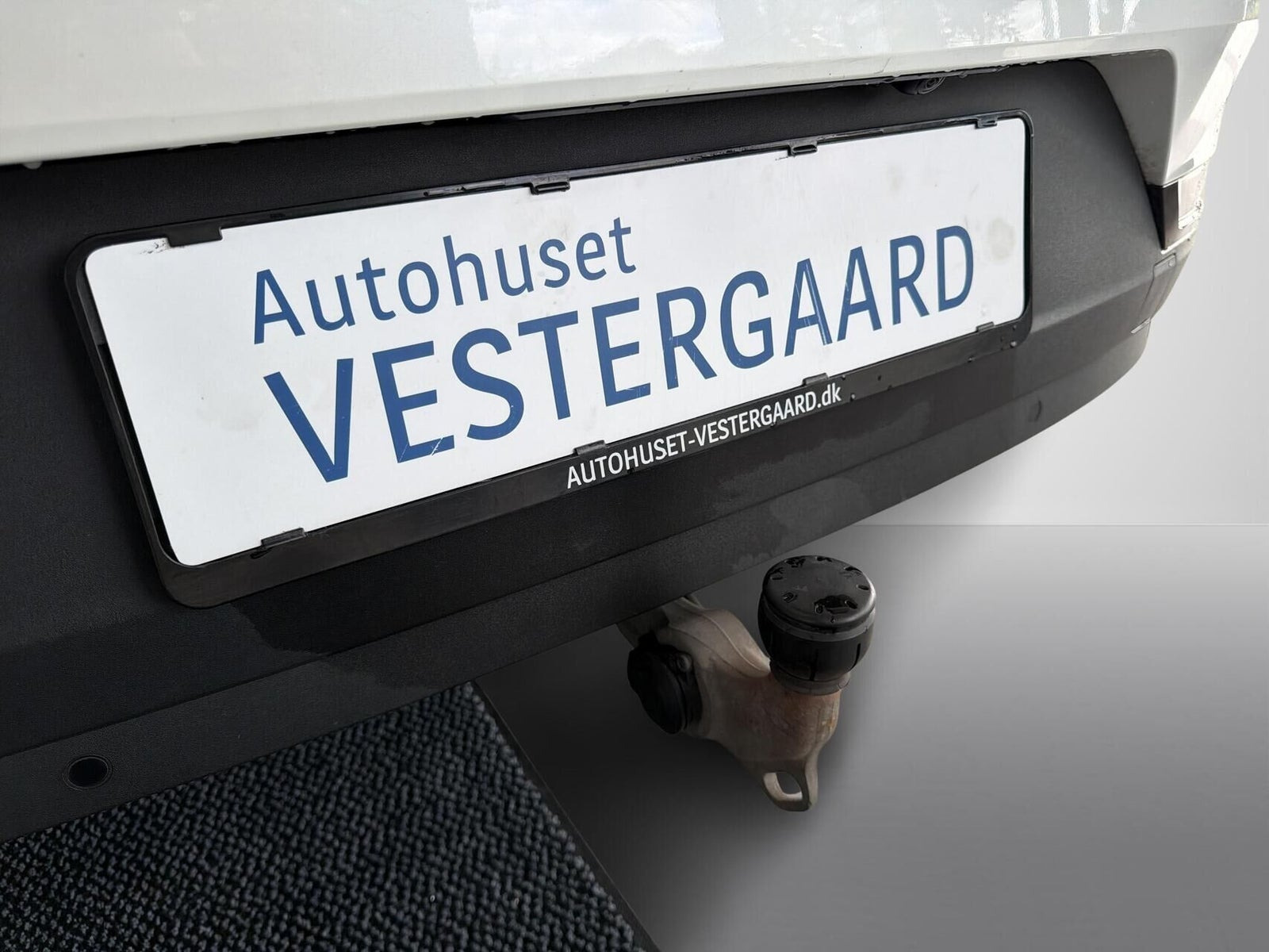 Hvid Polestar 2 fra 2021