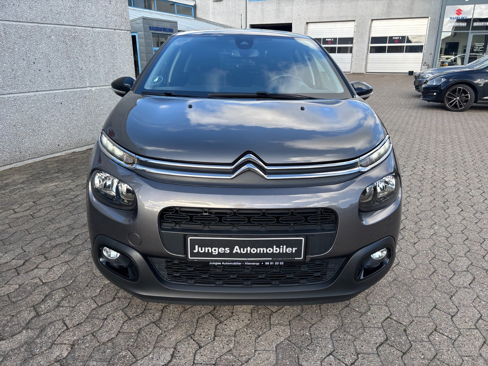 Grå Citroën C3 fra 2019