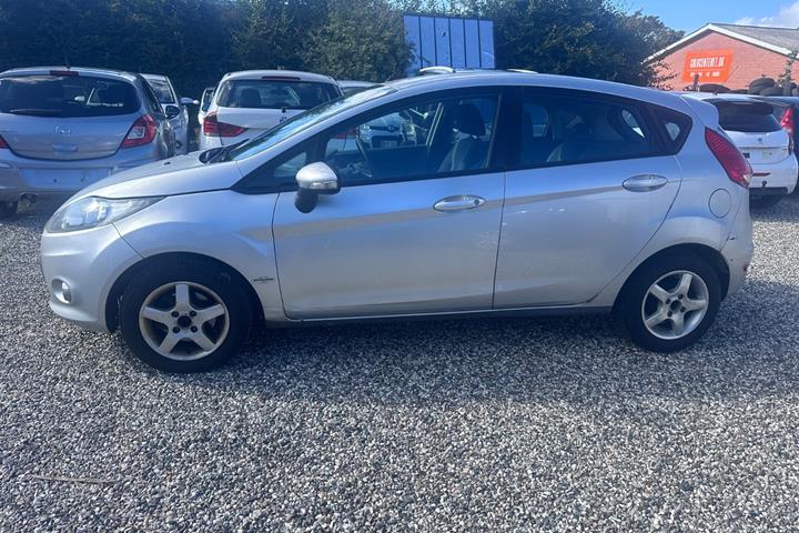 undefined Ford Fiesta fra 2010