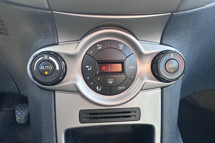 undefined Ford Fiesta fra 2010