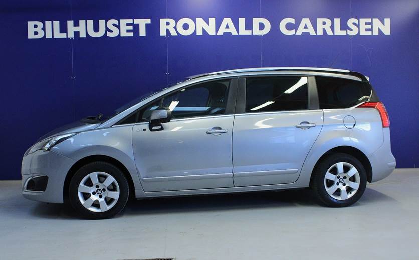 Peugeot 5008 1,2 e-THP 130 Style 7prs