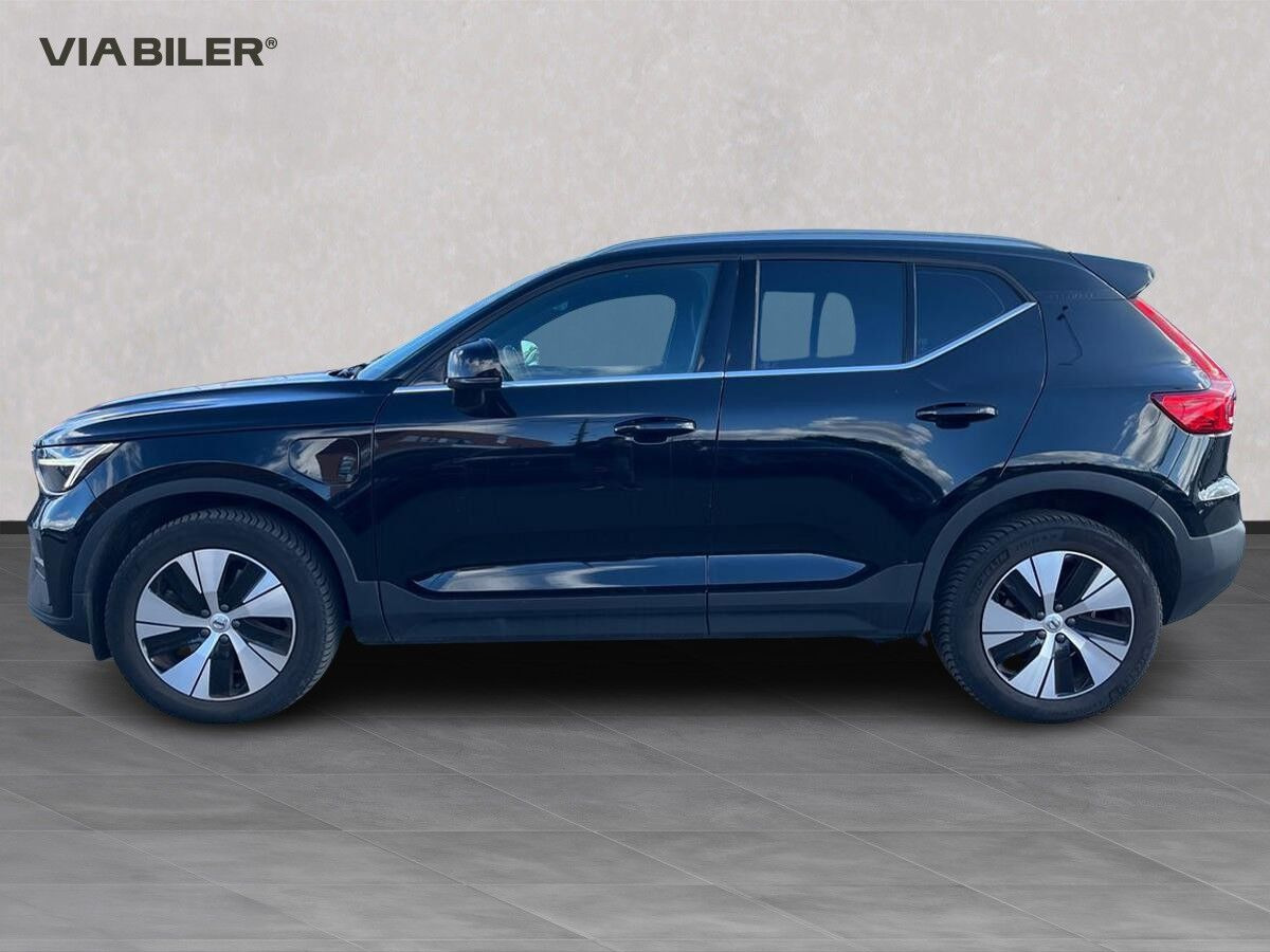 Sort Volvo XC40 fra 2022
