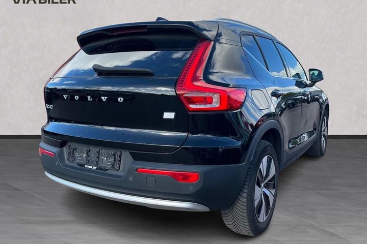 Sort Volvo XC40 fra 2022