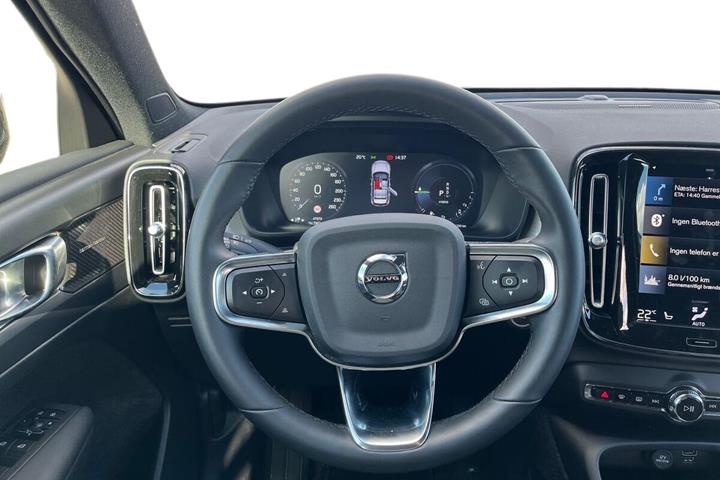 Sort Volvo XC40 fra 2022